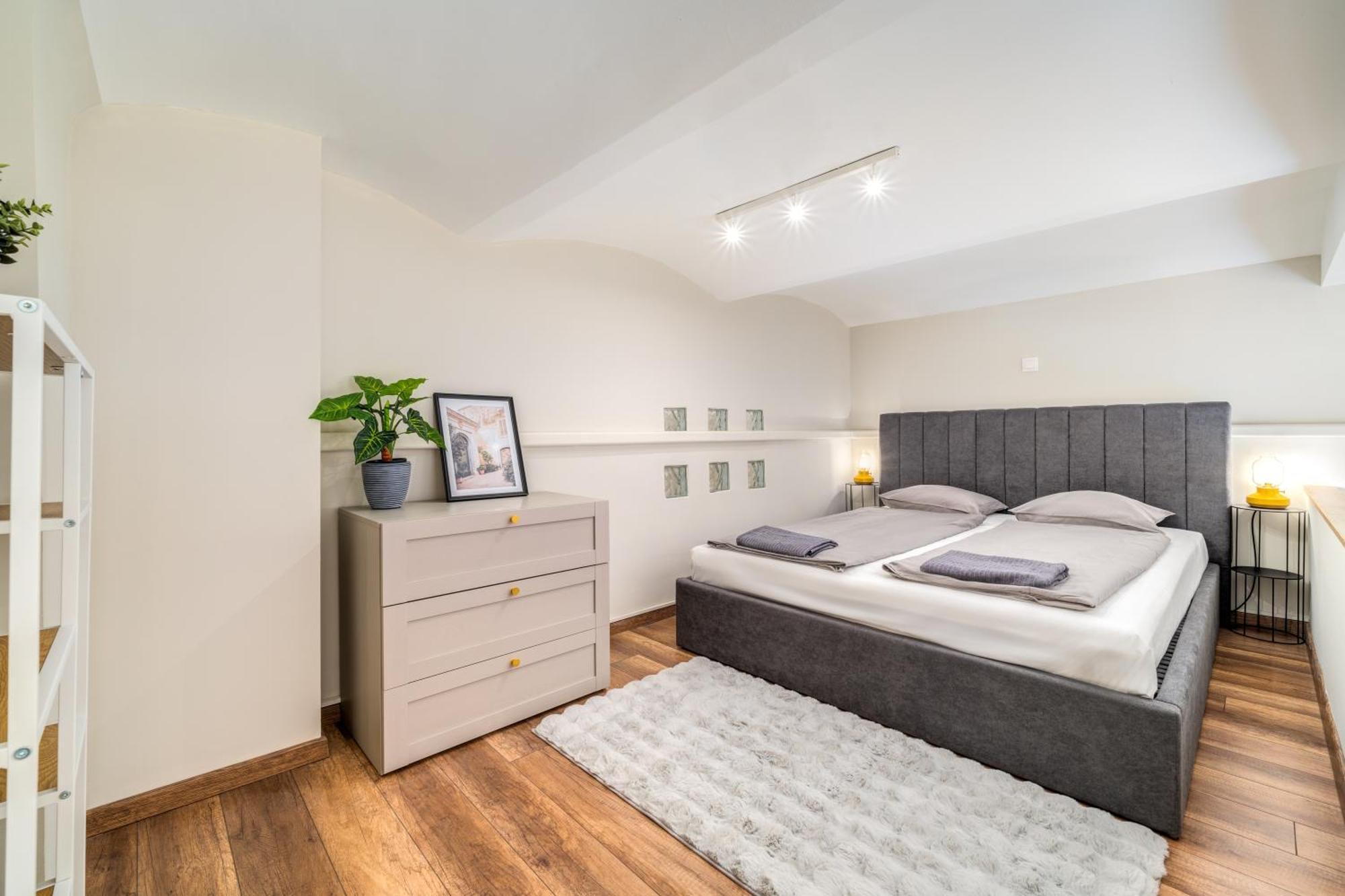 Rakoczi Stylish Entire Apartment بودابست المظهر الخارجي الصورة